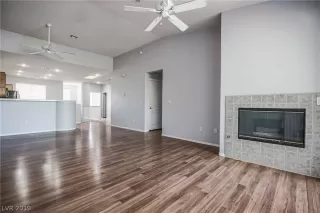 Photo #5: 2125702 Listing 