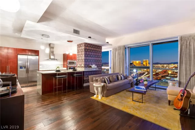 MLS: 2125741 Condo For Sale