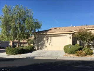 Photo #3: 2125839 Listing