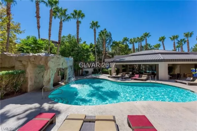 MLS: 2125849 Condo For Sale