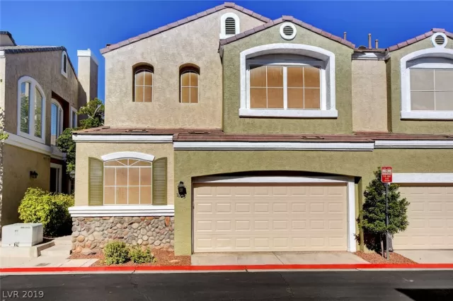 MLS: 2125868 Condo For Sale