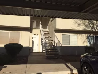 Photo #1: 2125879 Listing 