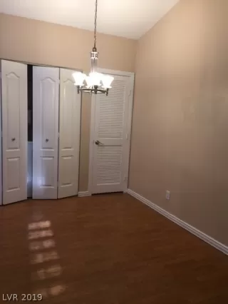 Photo #5: 2125879 Listing 