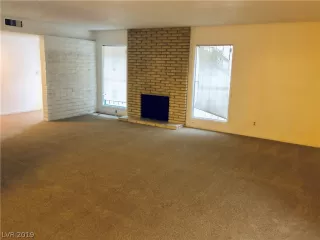 Photo #3: 2125968 Listing 