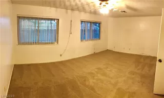 Photo #6: 2125968 Listing 