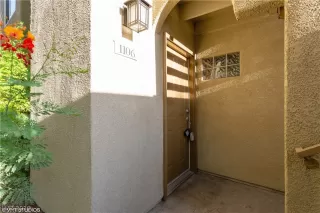 Photo #2: 2126013 Listing