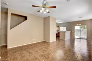 Photo #2: 2126018 Listing 