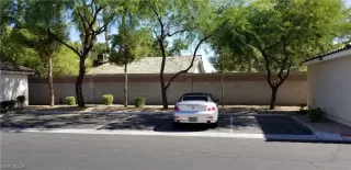 Photo #2: 2126100 Listing 