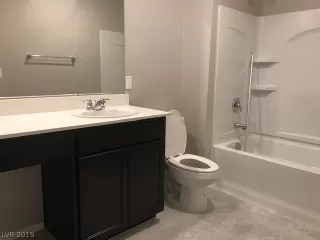 Photo #4: 2126127 Listing