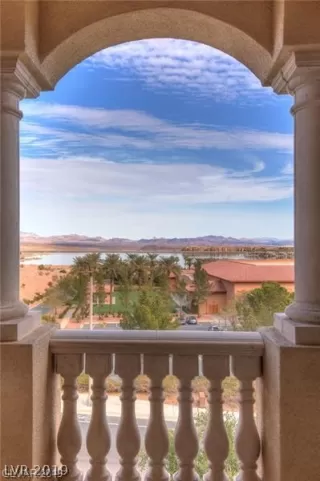 Photo #2: 2126254 Listing 