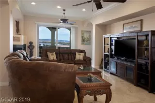 Photo #6: 2126254 Listing 