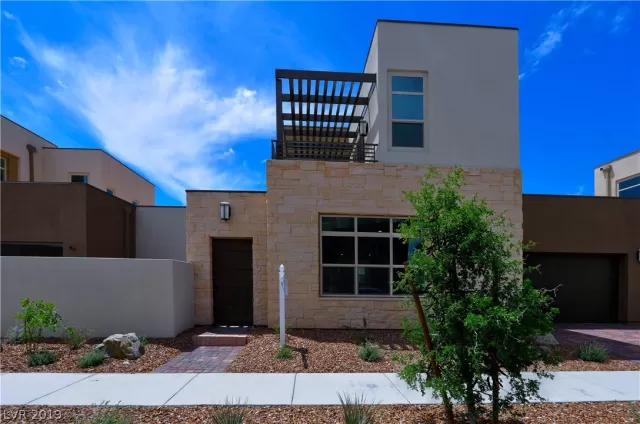 MLS: 2126276 Condo For Sale