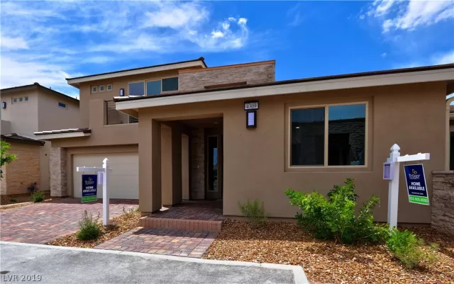 MLS: 2126278 Condo For Sale