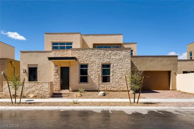 MLS: 2126308 Condo For Sale