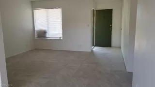 Photo #4: 2126346 Listing