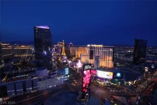 Photo #1: 2126419 Listing 