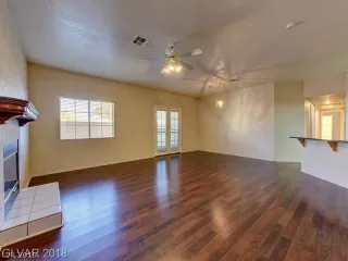 Photo #1: 2126569 Listing 