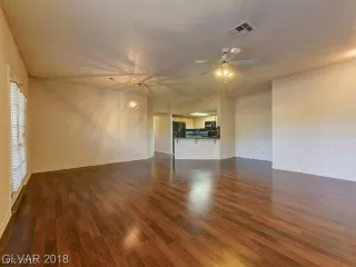 Photo #2: 2126569 Listing 