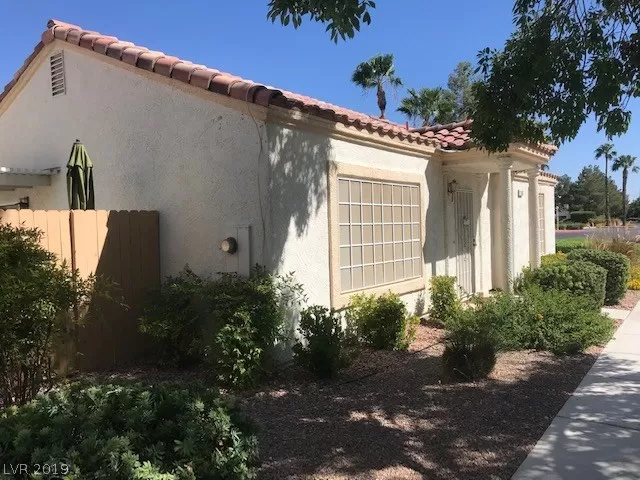 MLS: 2126570 Condo For Sale