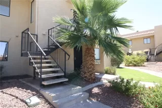 Photo #3: 2126590 Listing 