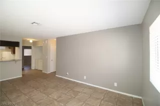 Photo #1: 2126610 Listing