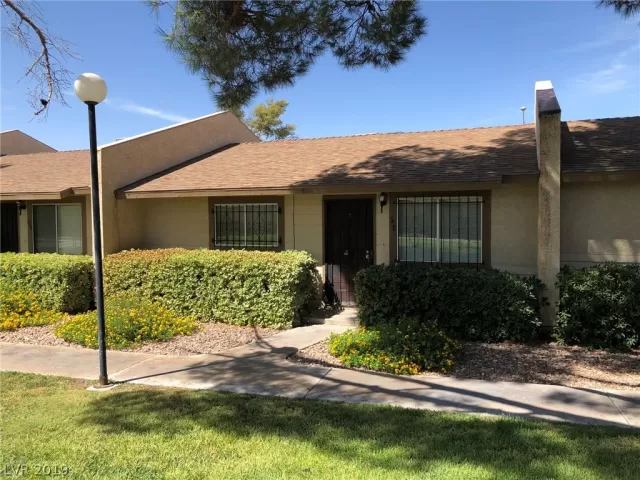 MLS: 2126639 Condo For Sale