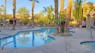 Photo #3: 2126640 Listing