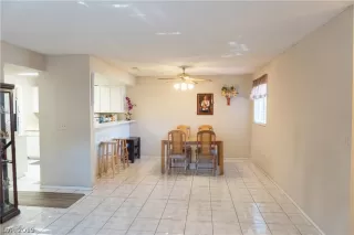 Photo #1: 2126668 Listing