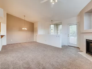 Photo #3: 2126699 Listing 