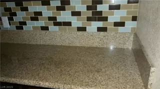 Photo #5: 2126767 Listing 