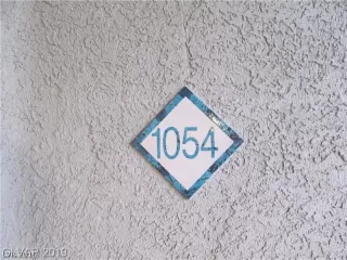 Photo #2: 2126924 Listing 