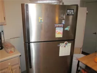 Photo #6: 2126924 Listing 