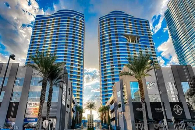 MLS: 2126969 Condo For Sale