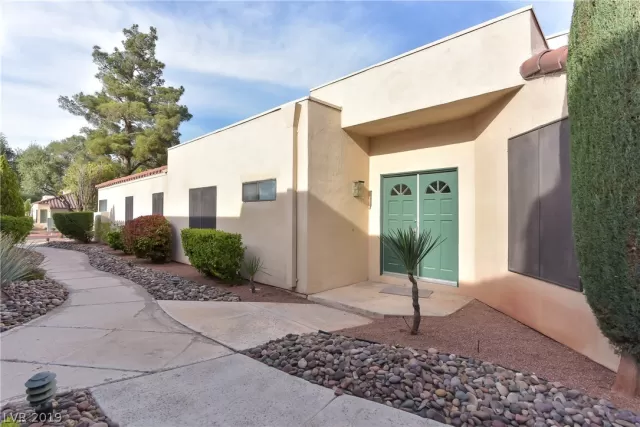 MLS: 2126982 Condo For Sale