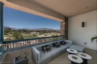 Photo #1: 2127001 Listing