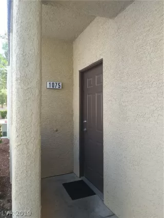 Photo #3: 2127068 Listing