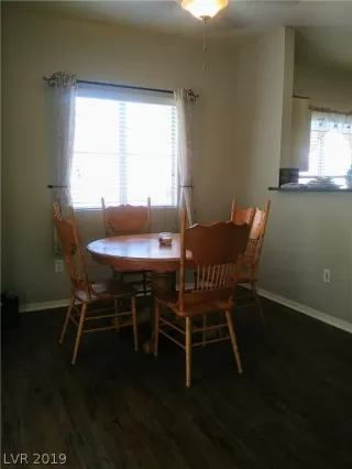 Photo #5: 2127068 Listing