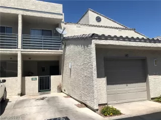 Photo #1: 2127080 Listing