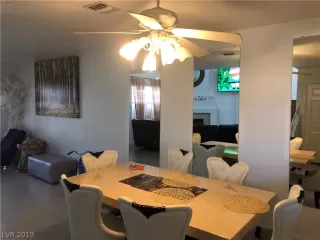 Photo #4: 2127080 Listing