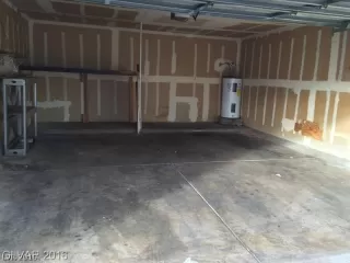 Photo #6: 2127112 Listing