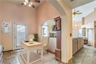 Photo #5: 2127252 Listing 