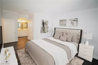 Photo #5: 2127270 Listing 