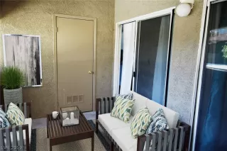 Photo #6: 2127270 Listing 