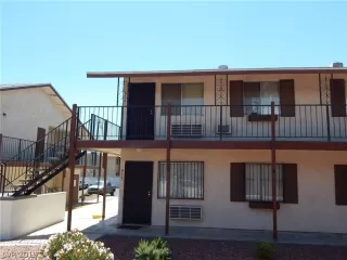 Photo #1: 2127277 Listing 