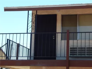 Photo #2: 2127277 Listing 