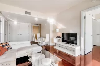 Photo #4: 2127314 Listing 