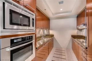 Photo #6: 2127314 Listing 