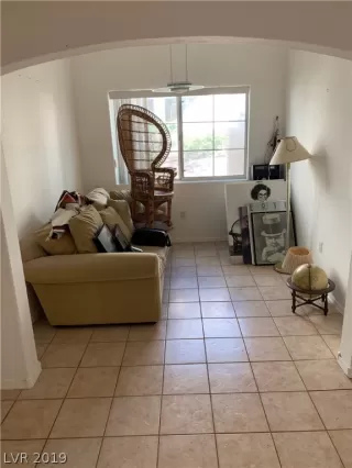 Photo #3: 2127325 Listing 