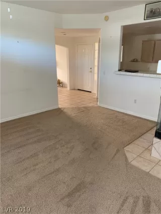 Photo #6: 2127325 Listing 