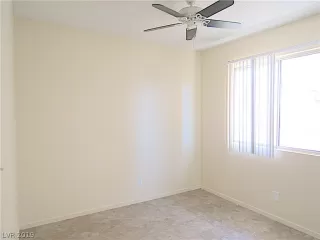 Photo #6: 2127421 Listing 